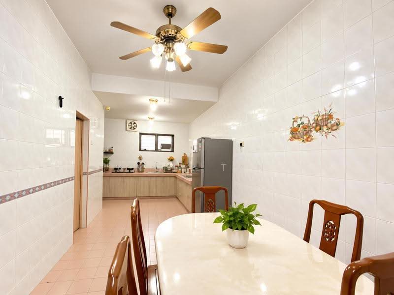 2-storey Terraced House for Sale in BANDAR PUCHONG JAYA (Puchong) - Angel Tan - Kitchen - PropertyGuru.com.my