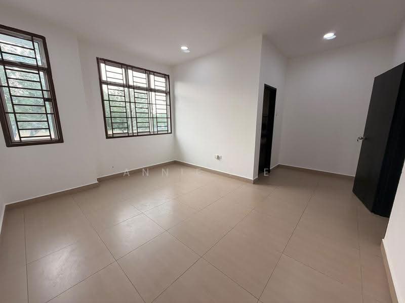 2-storey Terraced House for Sale in Taman Puteri Wangsa (Ulu Tiram) - Annie Tee - PropertyGuru.com.my