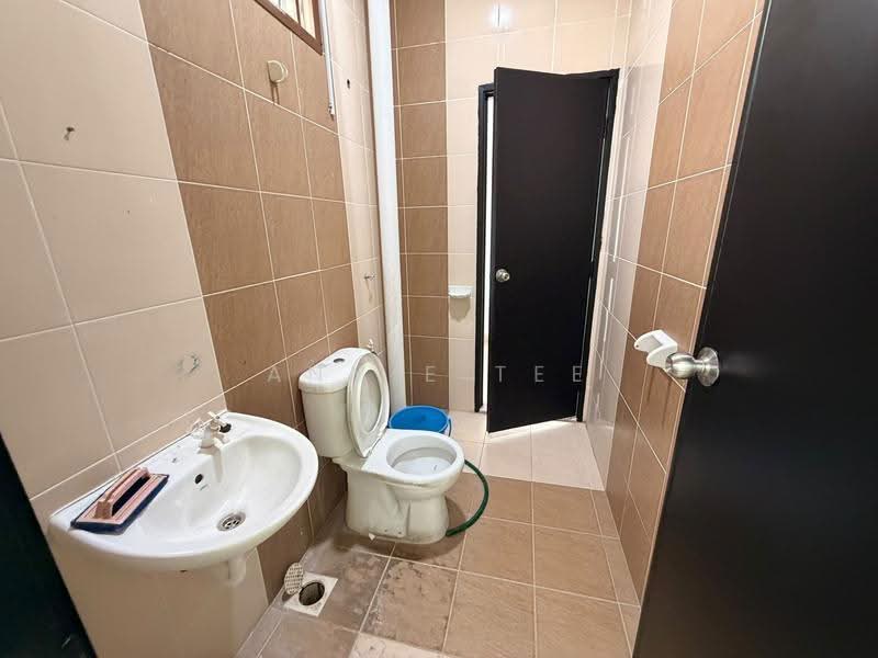 2-storey Terraced House for Sale in Taman Puteri Wangsa (Ulu Tiram) - Annie Tee - PropertyGuru.com.my