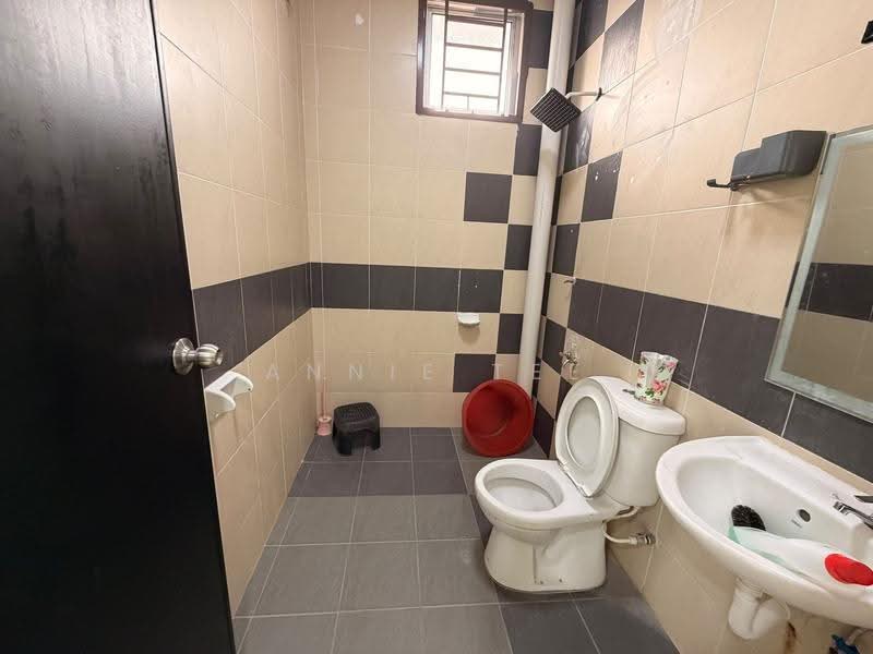 2-storey Terraced House for Sale in Taman Puteri Wangsa (Ulu Tiram) - Annie Tee - PropertyGuru.com.my