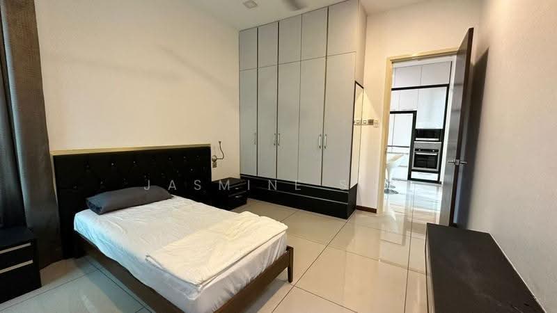 Semi-Detached House for Rent in Senibong (Permas Jaya) - Jasmine Sin - Bedroom - PropertyGuru.com.my