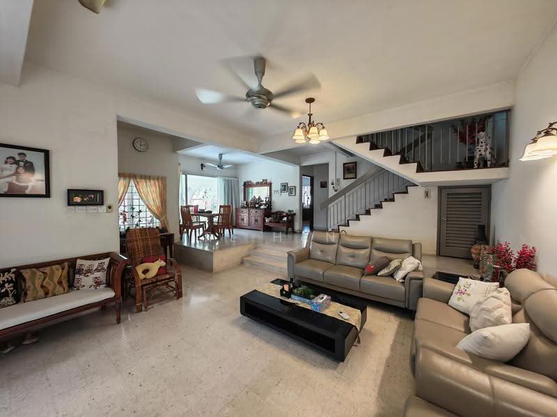 Flat for Sale at Perumahan Awam Seri Pulau Pinang - RL Han - Living Room - PropertyGuru.com.my