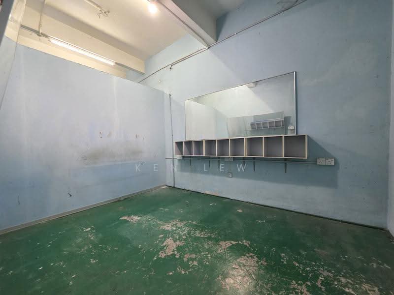 Kedai untuk Disewa di Taman Orkid (Cheras) - Ken Lew - Interior - PropertyGuru.com.my