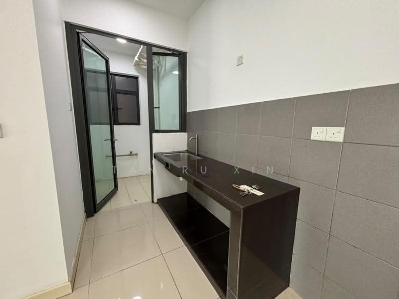 Service Residence for Sale at Danau Kota Suite Apartments - Tan Ru Xin - Kitchen - PropertyGuru.com.my