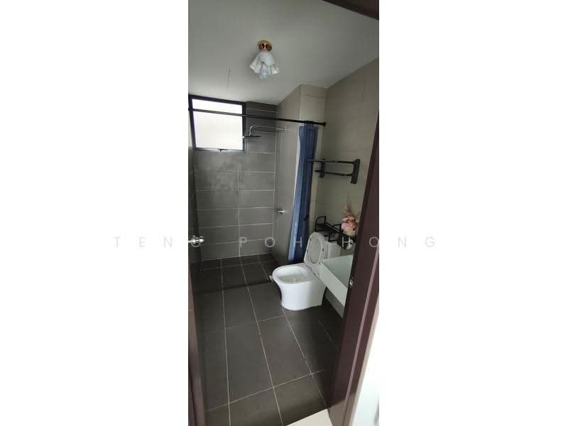 Kondominium untuk Disewa di The Jalil (Bayu Jalil) - Teng Poh Hong - Bathroom - PropertyGuru.com.my