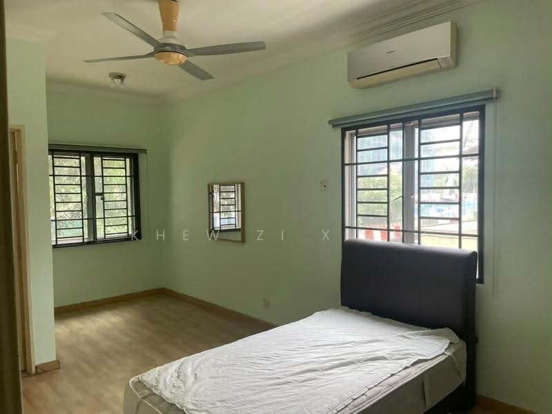 3-storey Terraced House for Rent in Bukit Jalil (Kuala Lumpur) - Khew Zi Xian - Bedroom - PropertyGuru.com.my