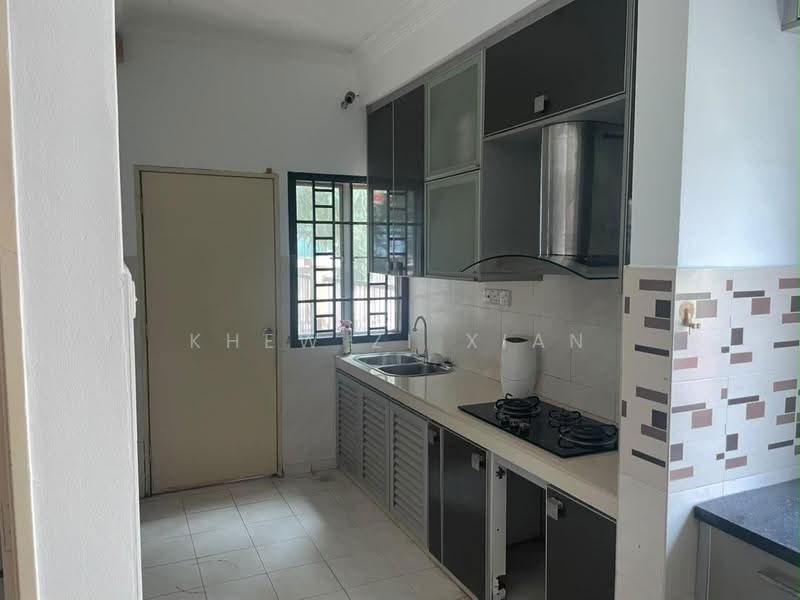 3-storey Terraced House for Rent in Bukit Jalil (Kuala Lumpur) - Khew Zi Xian - Kitchen - PropertyGuru.com.my