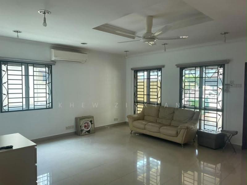3-storey Terraced House for Rent in Bukit Jalil (Kuala Lumpur) - Khew Zi Xian - Living Room - PropertyGuru.com.my