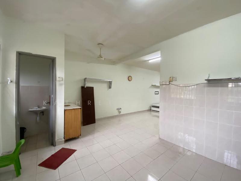 Rumah Teres 2-Tingkat untuk Disewa di Taman Bukit Permata (Selayang) - Kathreen Thang - Interior - PropertyGuru.com.my