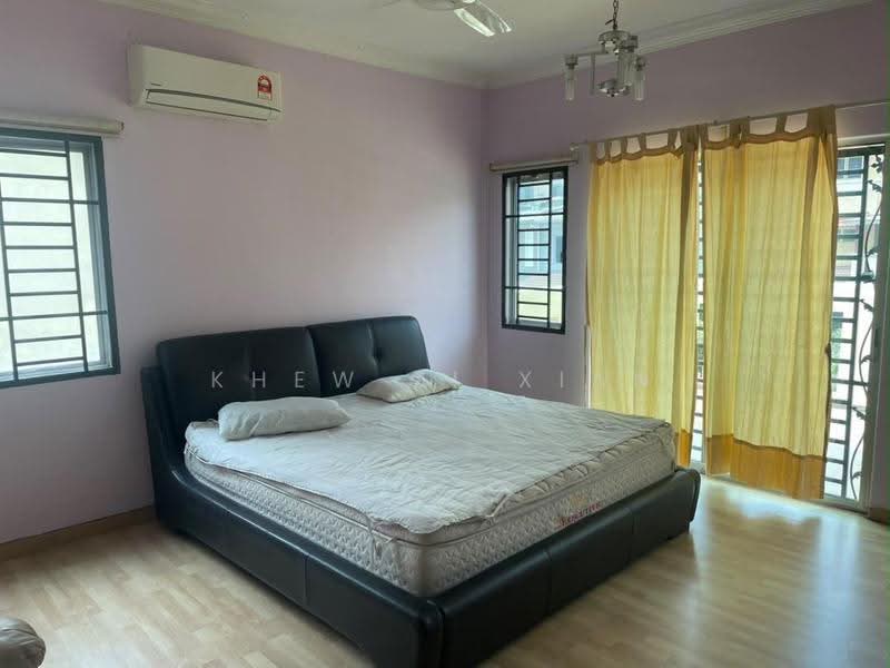 3-storey Terraced House for Sale in Bukit Jalil (Kuala Lumpur) - Khew Zi Xian - Bedroom - PropertyGuru.com.my