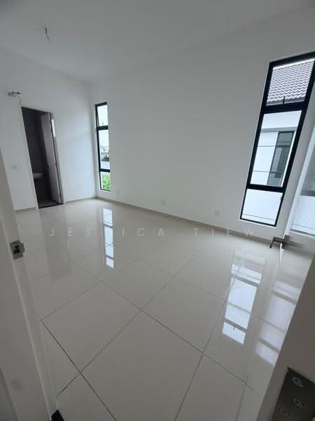 Semi-Detached House for Sale in Setia Eco Gardens (Gelang Patah) - Jessica Tiew - Interior - PropertyGuru.com.my