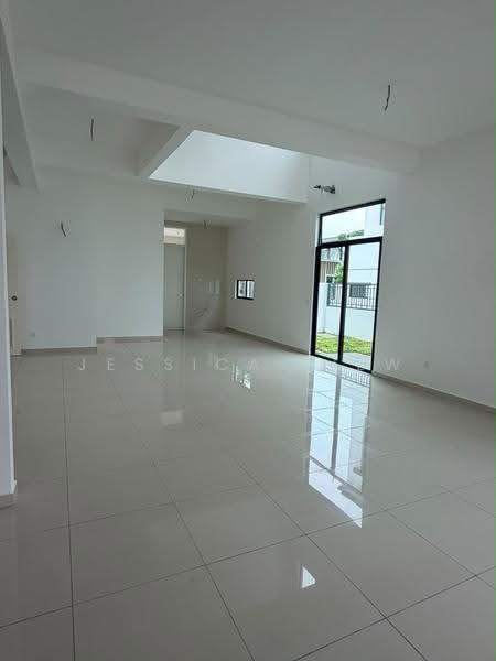 Semi-Detached House for Sale in Setia Eco Gardens (Gelang Patah) - Jessica Tiew - Living Room - PropertyGuru.com.my