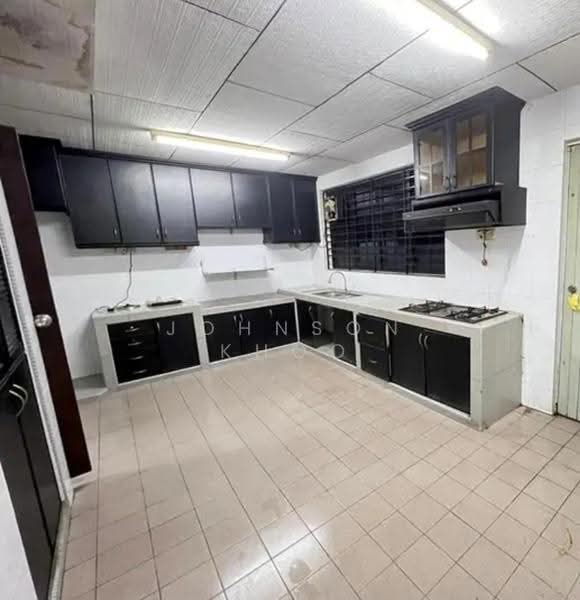 2-storey Terraced House for Sale in Usj 14 (Subang Jaya) - Johnson Khoo - Kitchen - PropertyGuru.com.my