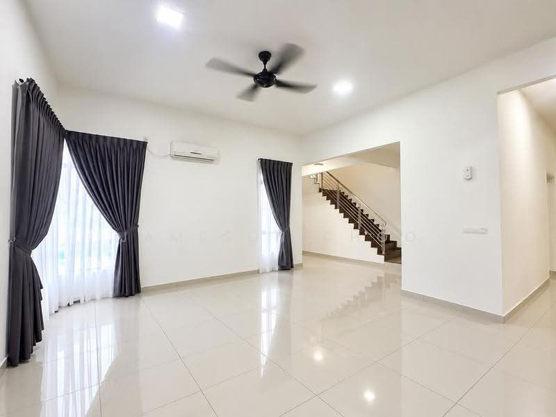 Rumah Kluster untuk Dijual di Bukit Indah (Iskandar Puteri (Nusajaya)) - Jameson Choo - Living Room - PropertyGuru.com.my