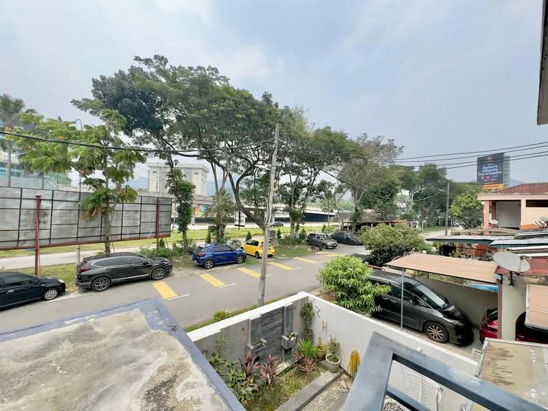 Rumah Teres 2-Tingkat untuk Dijual di Taman Permata (Ulu Kelang) - Izzat Zamros - PropertyGuru.com.my