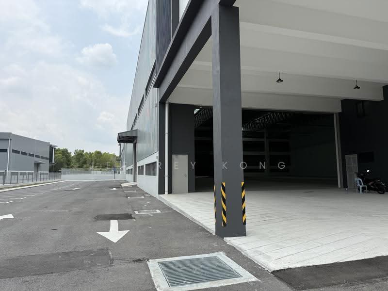 Detached Factory for Rent in Shah Alam (Selangor) - Jeffrey Kong - Exterior - PropertyGuru.com.my