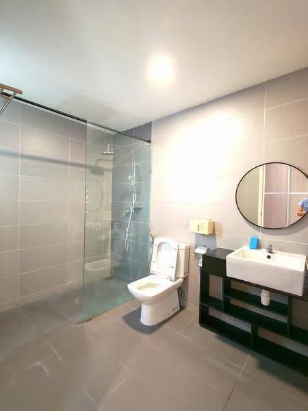 Kondominium untuk Dijual di Golden Triangle 2 - Pamela Yeap - Bathroom - PropertyGuru.com.my