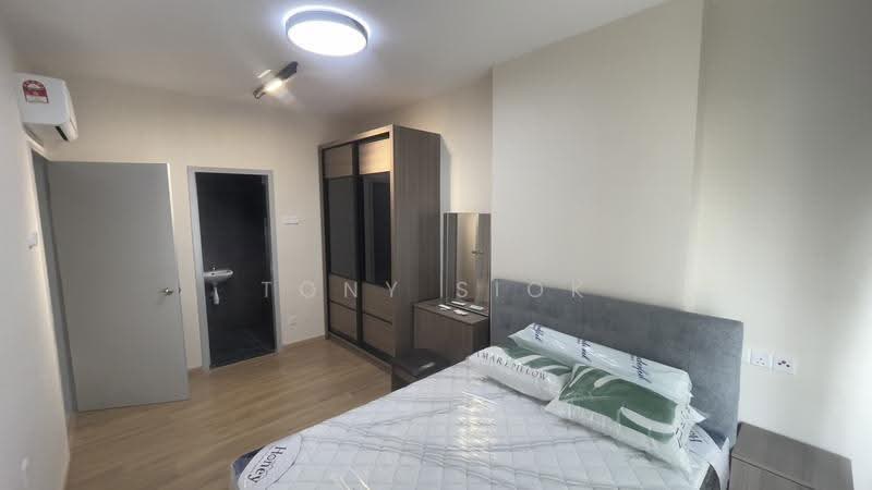 Kediaman Servis untuk Disewa di Midas @ Seri Alam - Tony Siok - Bedroom - PropertyGuru.com.my