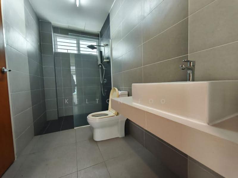 Banglo Lot Kosong untuk Dijual di Bandar Country Homes (Rawang) - Kelton Foo - Bathroom - PropertyGuru.com.my