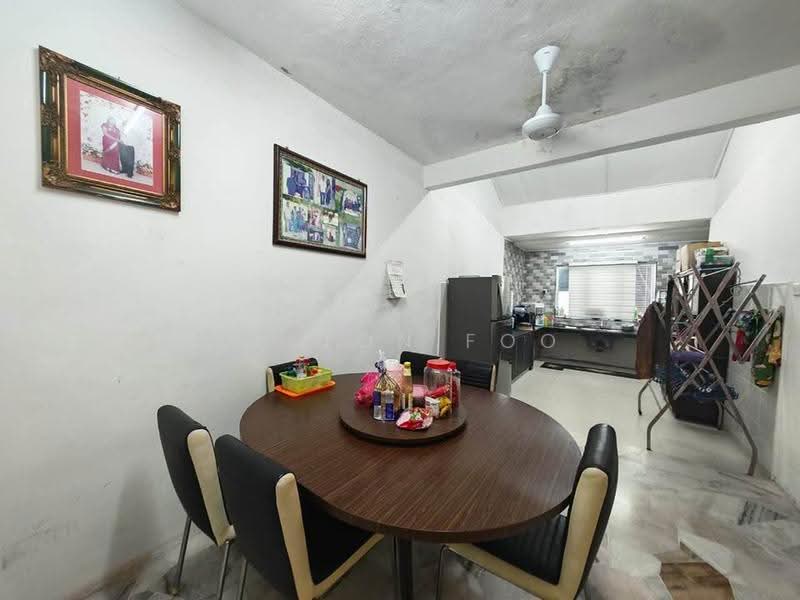 Rumah Teres 1-Tingkat untuk Dijual di Taman Bukit Rawang Jaya (Rawang) - Kelton Foo - Dining Room - PropertyGuru.com.my