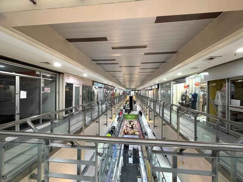Retail Space for Rent in KLCC (KL City Centre) - Keanu Tan - Corridor - PropertyGuru.com.my