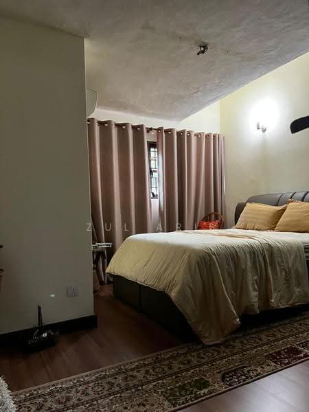 Rumah Teres 2.5-Tingkat untuk Dijual di Bukit Antarabangsa (Ulu Kelang) - Zul Arif - Bedroom - PropertyGuru.com.my