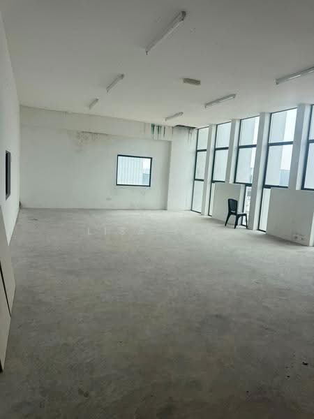 Factory for Rent in Eco Business Park 1 (Johor Bahru) - Lisa Yeo - Interior - PropertyGuru.com.my