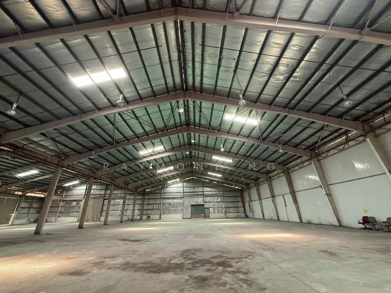 Warehouse for Rent in Bandar Baru Salak Tinggi (Sepang) - Raymond Ng - Interior - PropertyGuru.com.my