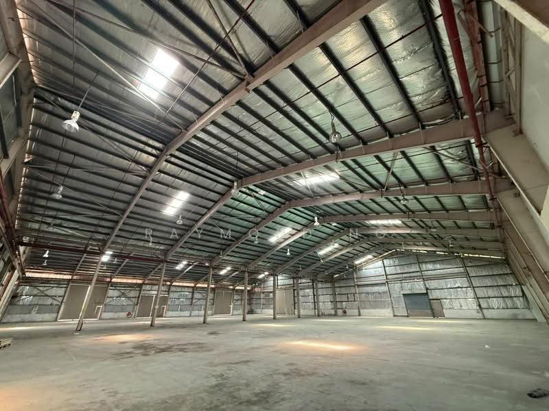 Warehouse for Rent in Bandar Baru Salak Tinggi (Sepang) - Raymond Ng - Interior - PropertyGuru.com.my
