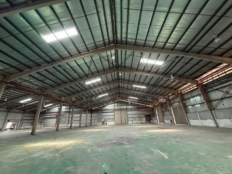 Warehouse for Rent in Bandar Baru Salak Tinggi (Sepang) - Raymond Ng - Interior - PropertyGuru.com.my