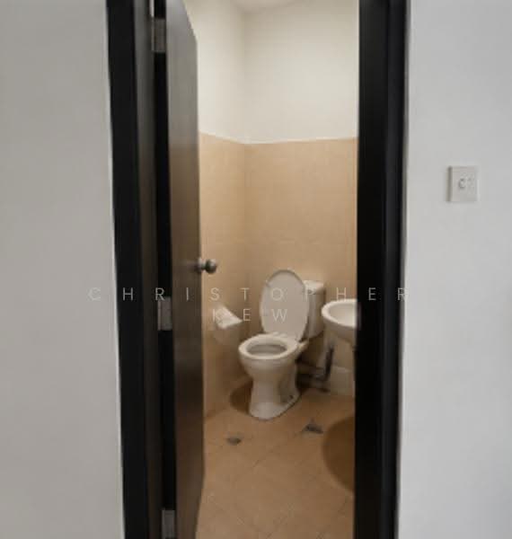 Shop / Office untuk Disewa di Ampang (Selangor) - Christopher Kew - Bathroom - PropertyGuru.com.my