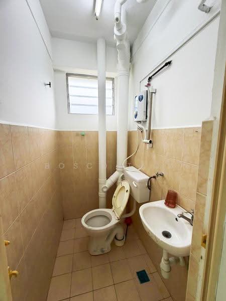 Apartment for Rent at Taman Erskine - Bosco Teoh - Bathroom - PropertyGuru.com.my