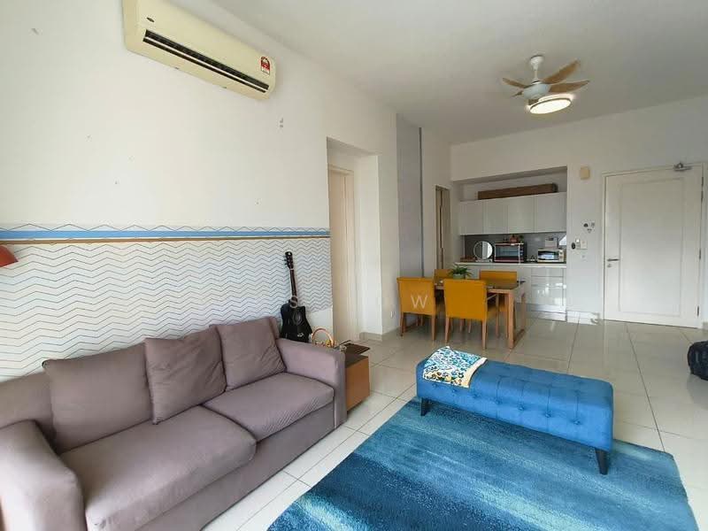 Kediaman Servis untuk Dijual di The Park Sky Residence - TS Low - Living Room - PropertyGuru.com.my