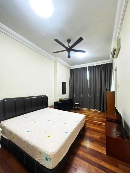 Kondominium untuk Disewa di Fettes Residence - Bosco Teoh - Bedroom - PropertyGuru.com.my