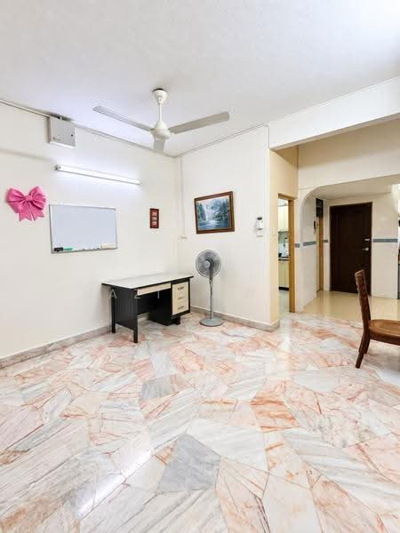 Rumah Teres 2-Tingkat untuk Dijual di Ipoh Garden (Ipoh) - Qazin Khoo - Study - PropertyGuru.com.my