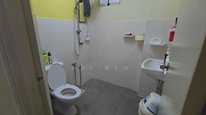 Kediaman Servis untuk Disewa di Fortune Avenue - Kai Ren - Bathroom - PropertyGuru.com.my
