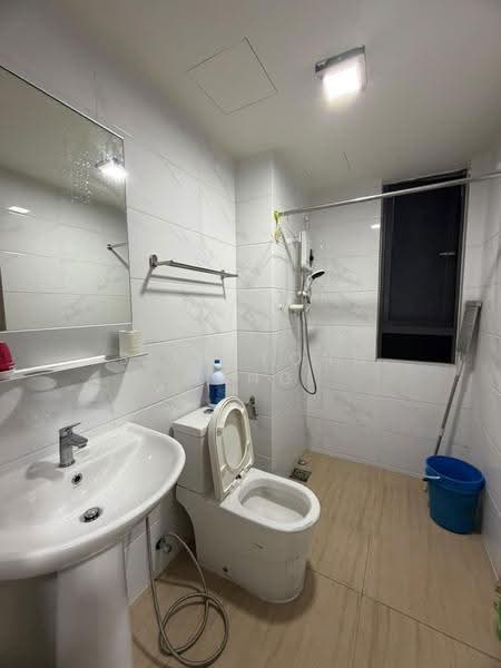 Service Residence for Rent at Country Garden Central Park - Siau Tong Ling - Bathroom - PropertyGuru.com.my