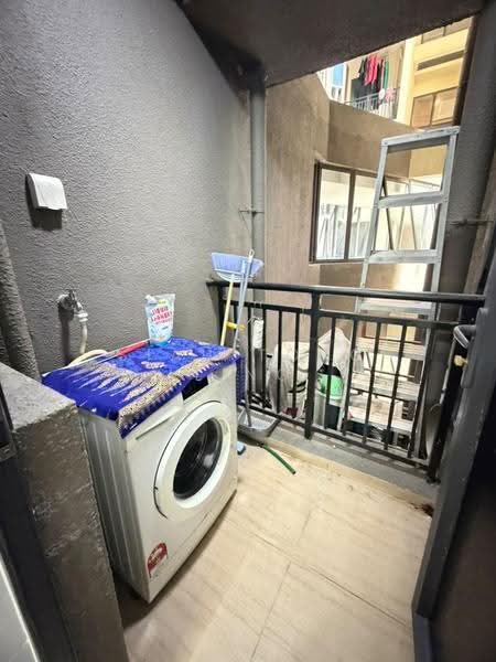 Service Residence for Rent at Country Garden Central Park - Siau Tong Ling - Balcony - PropertyGuru.com.my