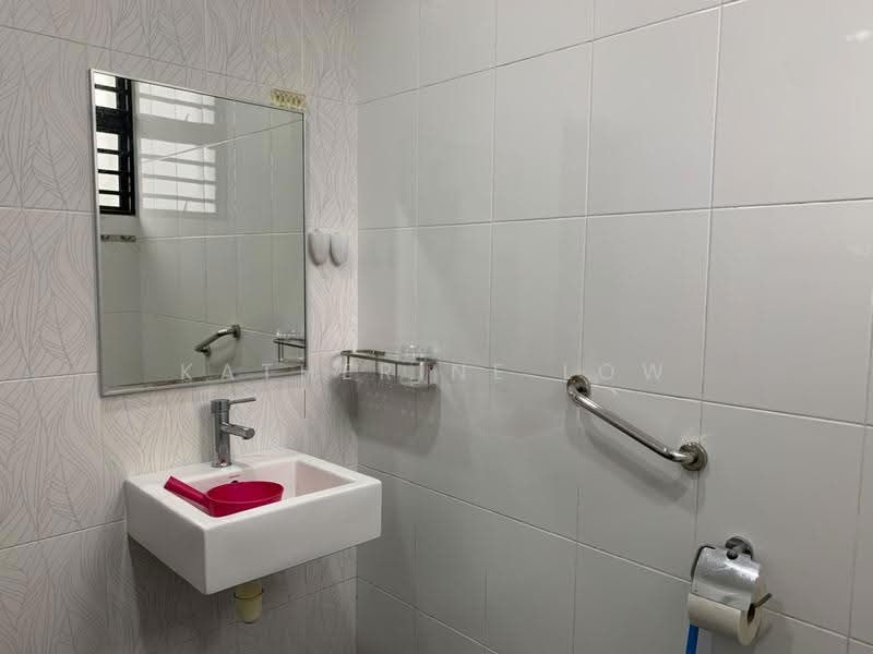 Cluster House for Sale in Taman Setia Indah (Tebrau) - Katherine Low - Bathroom - PropertyGuru.com.my