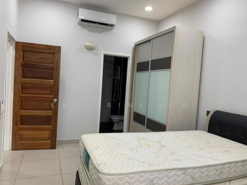 Cluster House for Sale in Taman Setia Indah (Tebrau) - Katherine Low - Bedroom - PropertyGuru.com.my