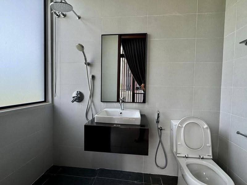 2-storey Terraced House for Rent in Puteri Harbour (Iskandar Puteri (Nusajaya)) - Reny Hee - Bathroom - PropertyGuru.com.my