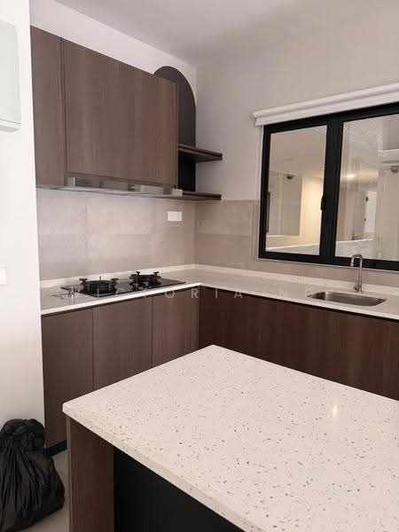 Kediaman Servis untuk Disewa di Hana @ Eco Ardence - Victoria Ng - Kitchen - PropertyGuru.com.my