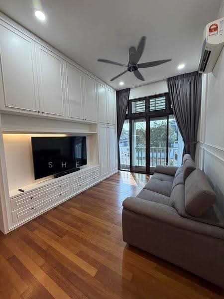 Cluster House for Sale in Eco Botanic (Iskandar Puteri (Nusajaya)) - Sherlin To - Living Room - PropertyGuru.com.my