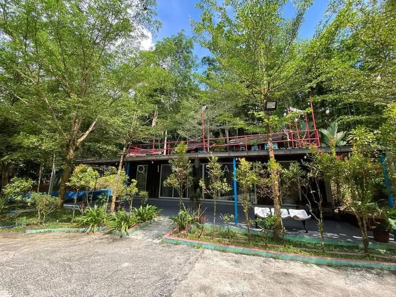 Hotel / Resort for Sale in Batang Kali (Selangor) - Shiqin Saidin - Exterior - PropertyGuru.com.my