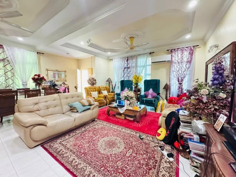 Cluster House for Sale in Alam Suria (Puncak Alam) - Shiqin Saidin - Living Room - PropertyGuru.com.my