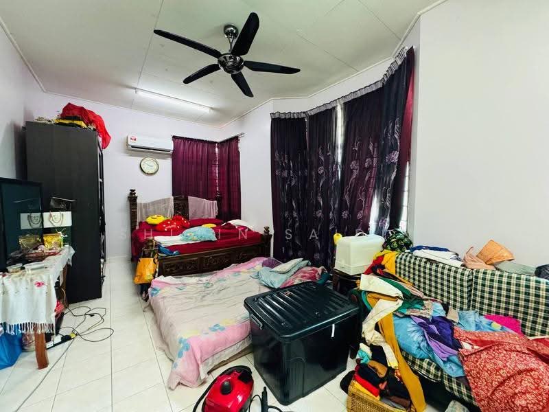 Cluster House for Sale in Alam Suria (Puncak Alam) - Shiqin Saidin - Bedroom - PropertyGuru.com.my