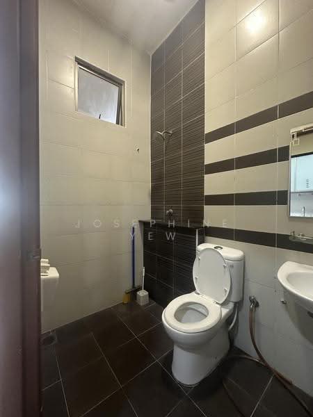 Rumah Teres 2-Tingkat untuk Disewa di Johor Bahru (Johor) - Josephine Yew - Bathroom - PropertyGuru.com.my
