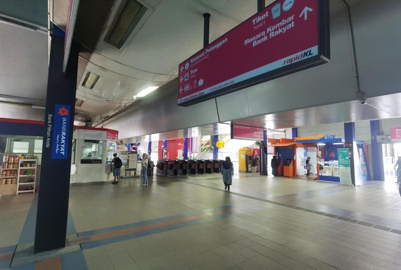 Office for Rent in Bangsar Utama (Bangsar) - Sean Cheah - Entrance - PropertyGuru.com.my