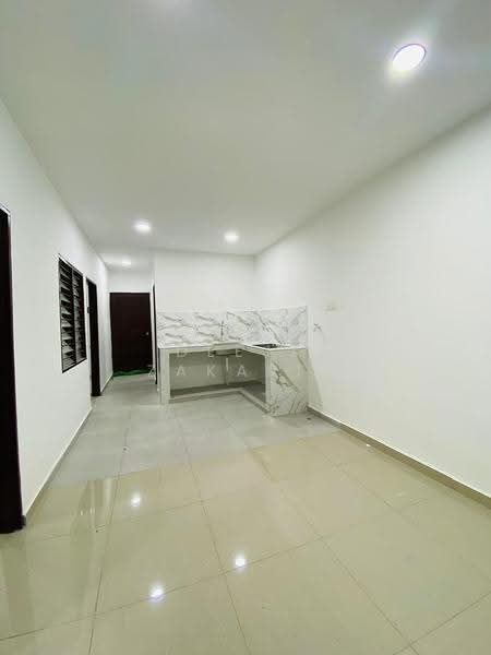 Terraced House for Sale in Ampangan (Negeri Sembilan) - Deeja Zakaria - Kitchen - PropertyGuru.com.my