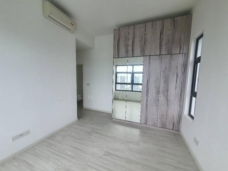Kondominium untuk Dijual di Lakeville Residence - Jasmine Loo - Bedroom - PropertyGuru.com.my